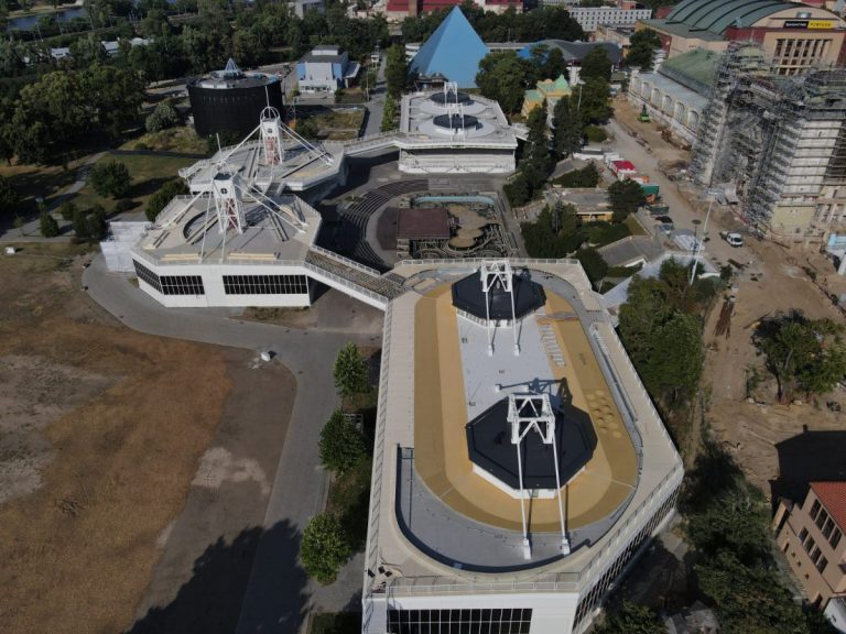 Realizace venkovních teras na výstaviště Praha-Holešovice
